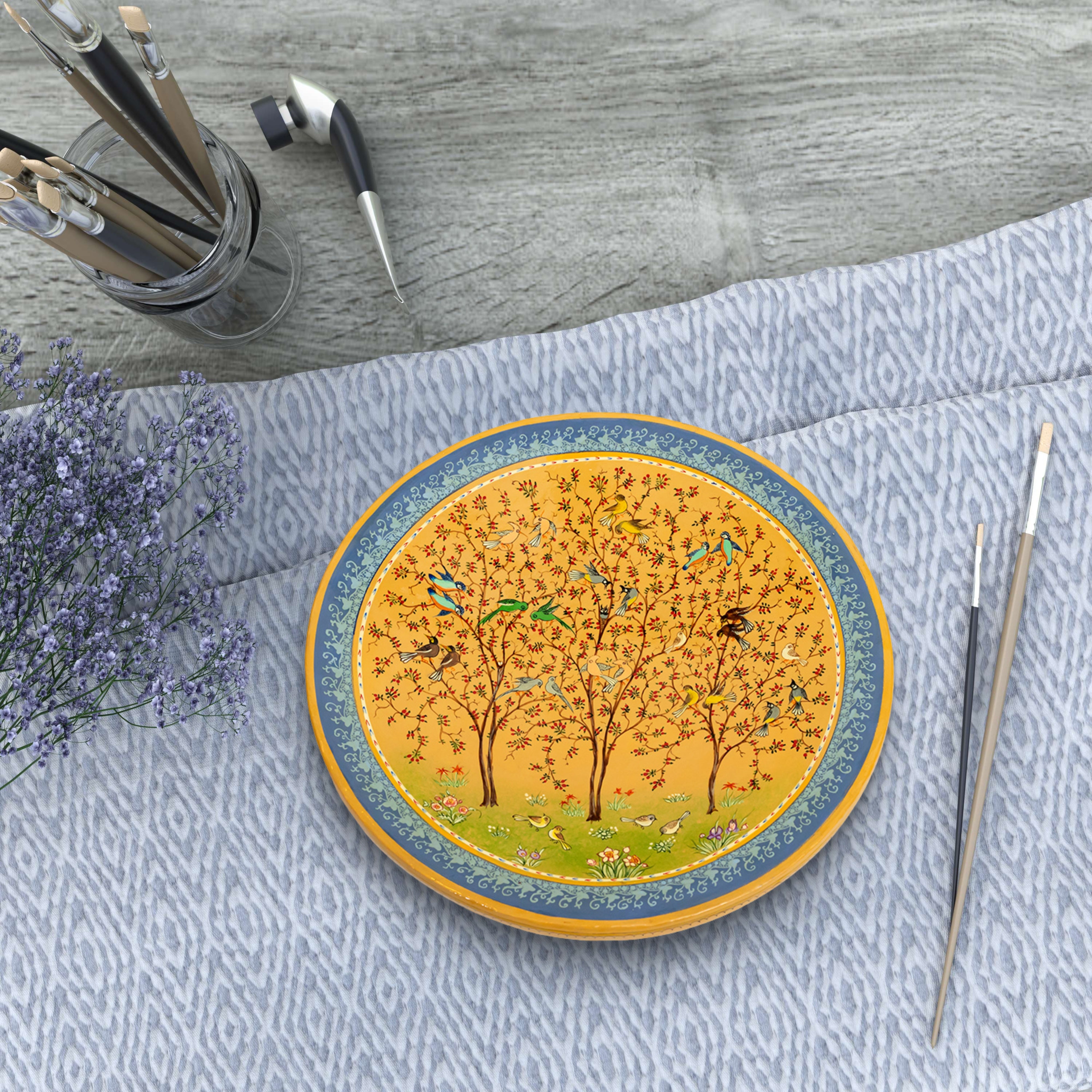 Nature's Nook Papier-mâché Plate