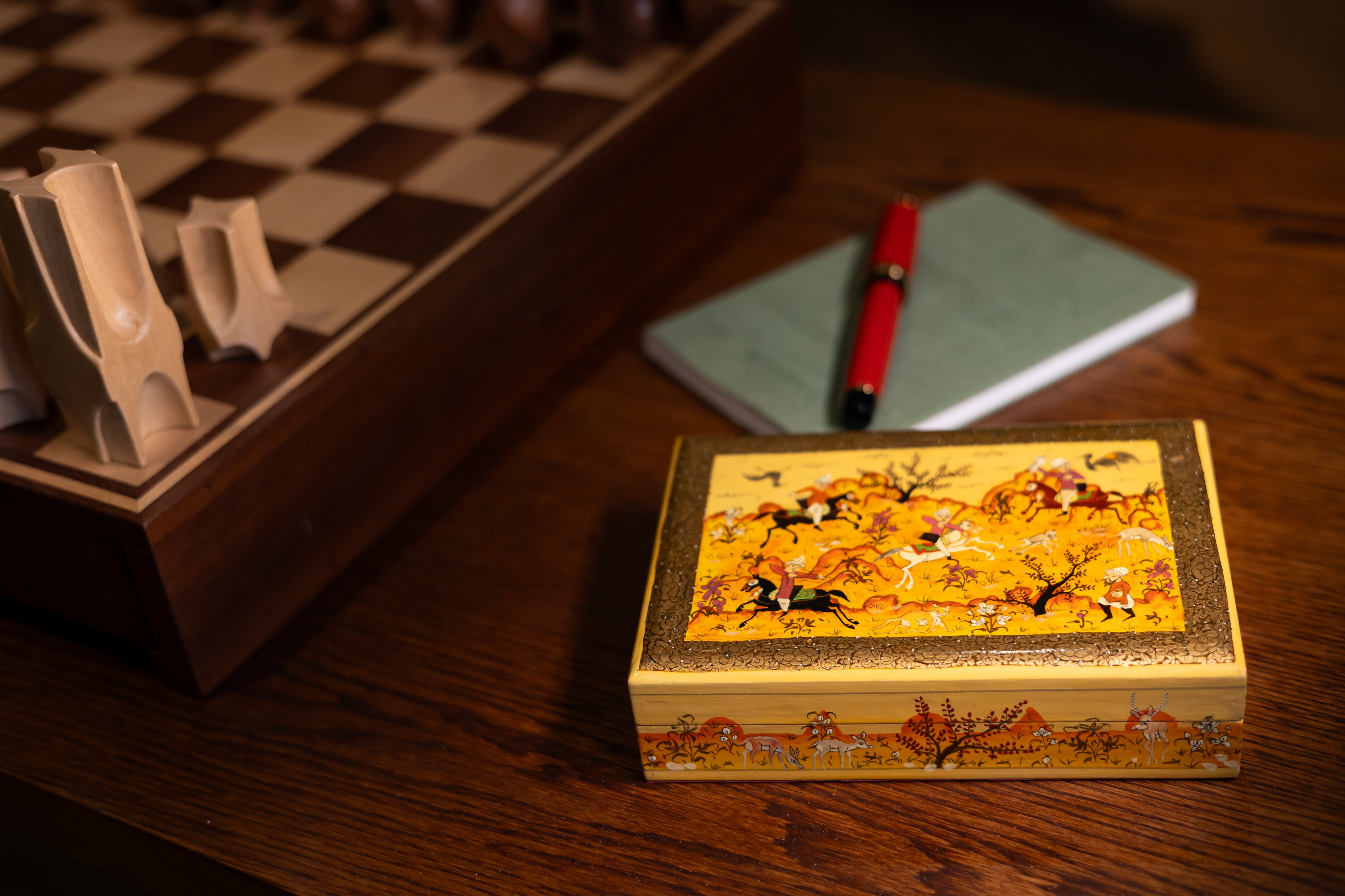 The Hunt Papier-mâché Box